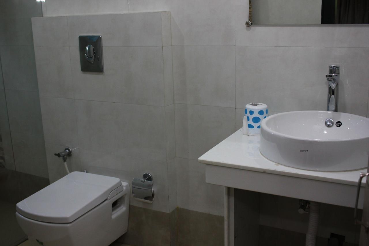 Hotel Shreemoyee Inn - Kamakhya Temple Гувахати Екстериор снимка